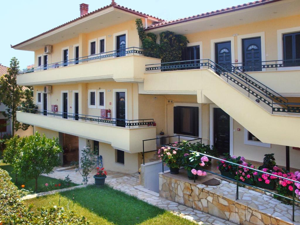 Hotel Patelis Poulithra Luaran gambar