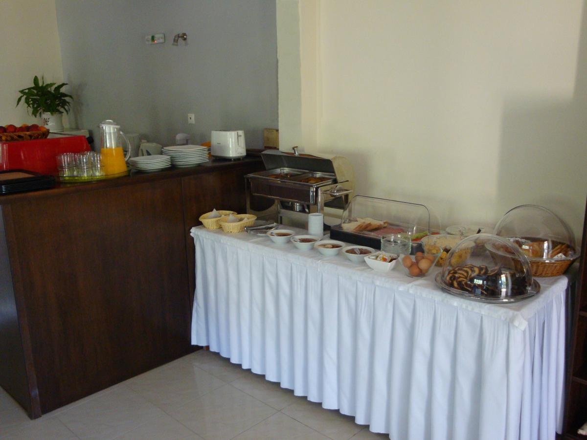 Hotel Patelis Poulithra Luaran gambar