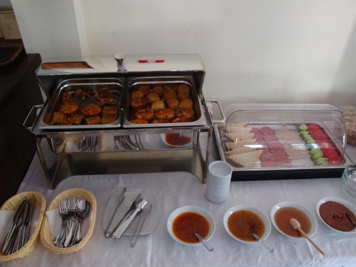 Hotel Patelis Poulithra Luaran gambar